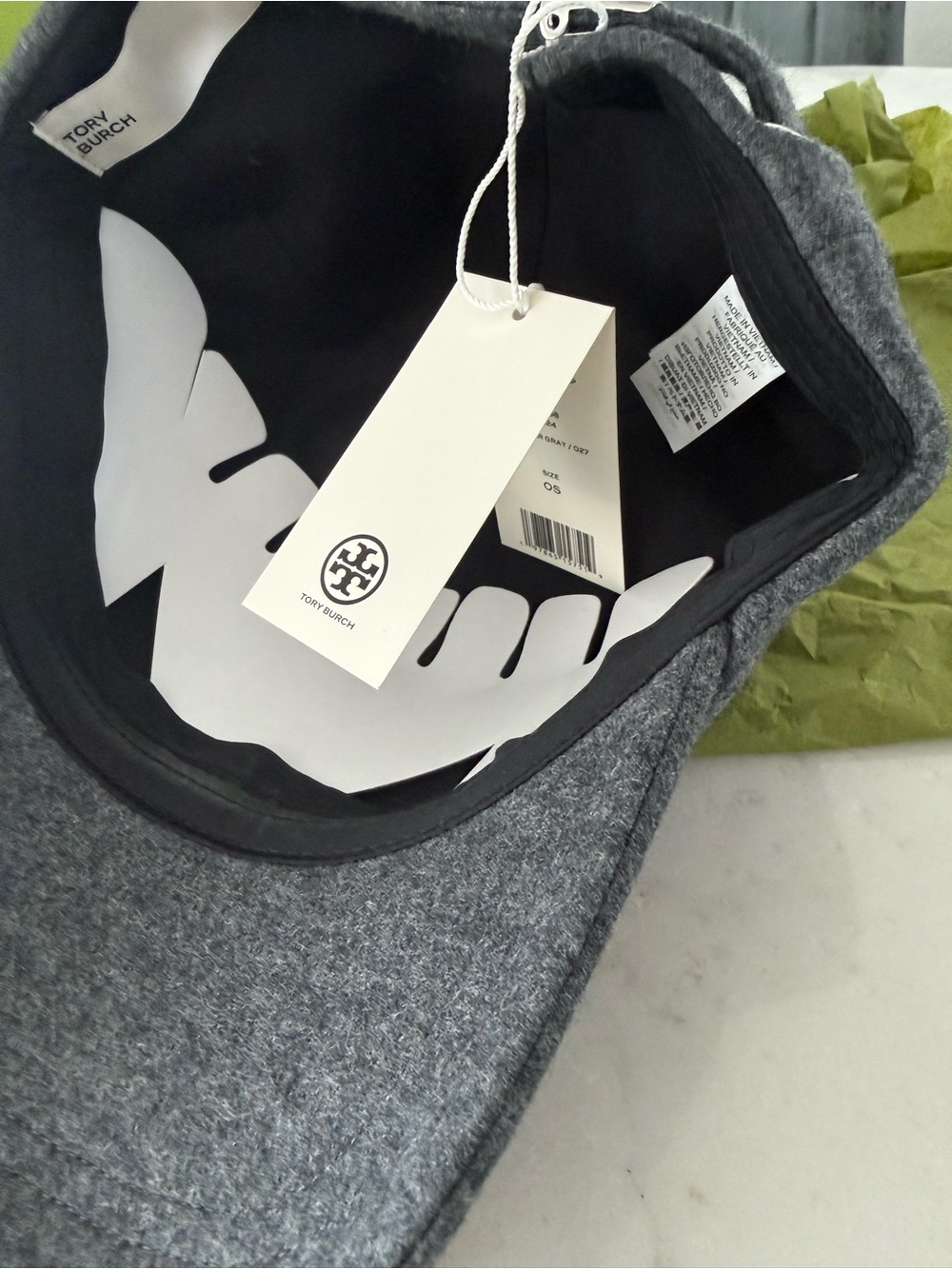 Tory Burch Wool Logo Cap 🧢 - Picture 8 of 9